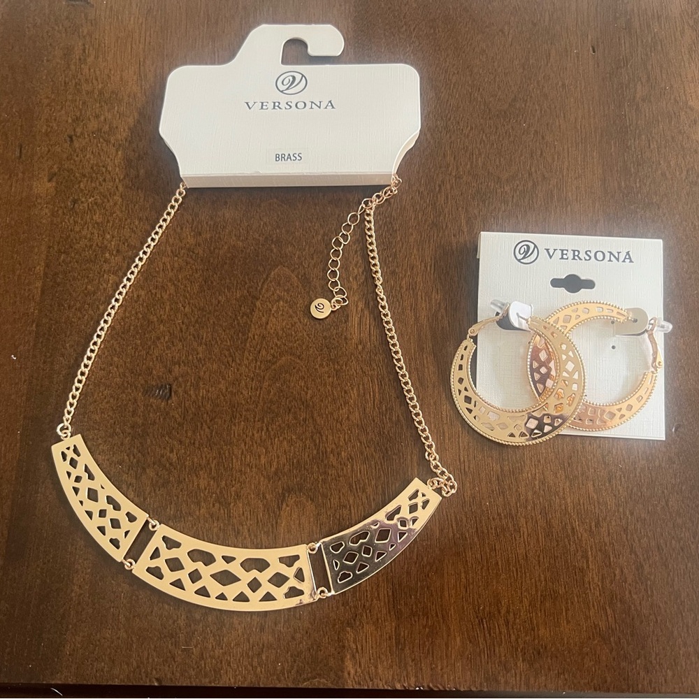 NWT Versona Gold Geometric Necklace and Hoop Earrings Set